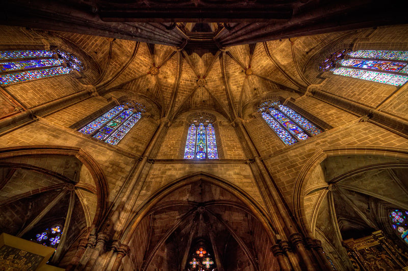 Soubor:Catedral de Santa Eulalia, Barcelona HDR 4.jpg