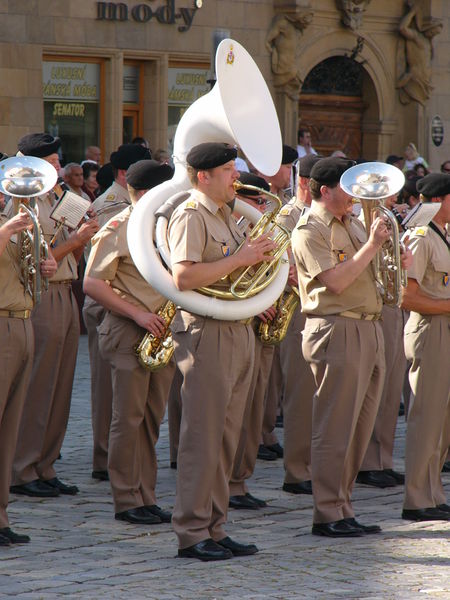 Soubor:Luxembourg military band.jpg