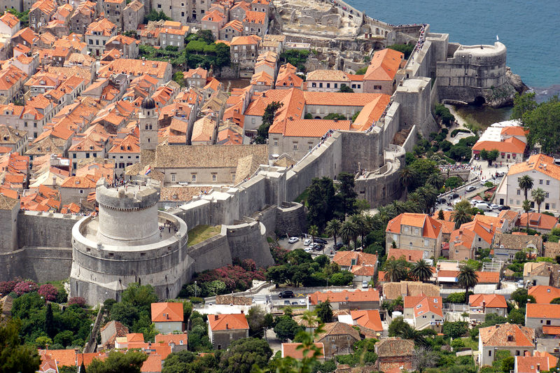 Soubor:Croatia-01754-Two Fortresses-DJFlickr.jpg