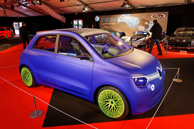 Soubor:Festival automobile international 2014 - Renault Twin'Z - 001.jpg