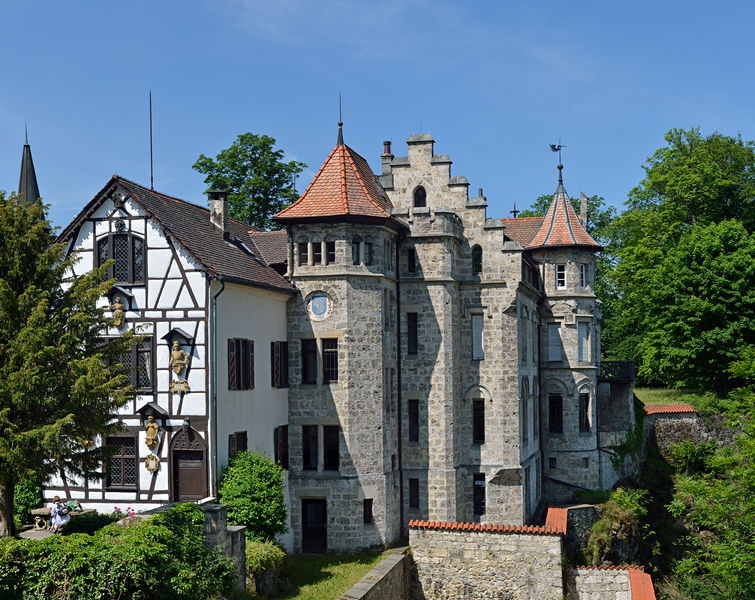 Soubor:Lichtenstein - Lichtenstein Castle - inside 2012 (aka).jpg